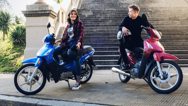 Una tienda oinline ofrece facilidades para comprar motos 0km.