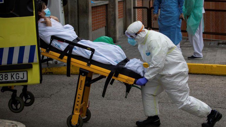 Reino Unido tuvo su día más trágico con casi mil muertos