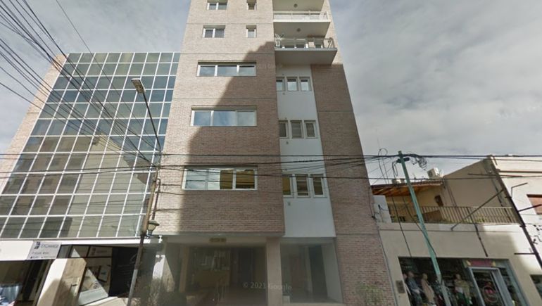 La constructora acusada de estafa funcionaba hace unos años en la calle Roca 150 de Neuquén capital. La constructora acusada de estafa funcionaba hace unos años en la calle Roca 150 de Neuquén capital.