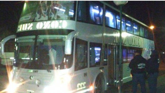 Quiso tomarse toda la cocaína para no ir preso y terminó internado
