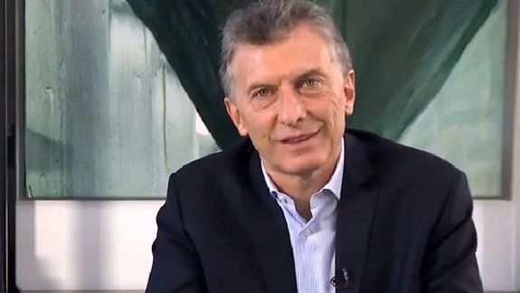 El Presidente dirigió su discurso al pueblo y a los legisladores peronistas.