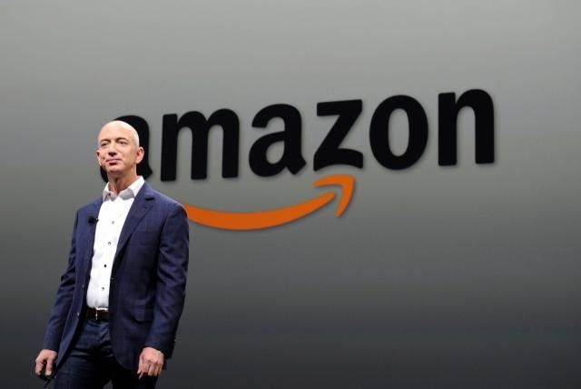 Jeff Bezos renunció a su puesto como CEO de Amazon