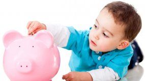Guardar y manejar su dinero los entrena a futuro.