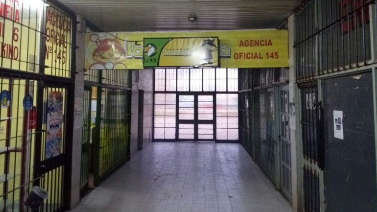 La agencia de quiniela 145 de Parque Industrial fue asaltada en pleno día.