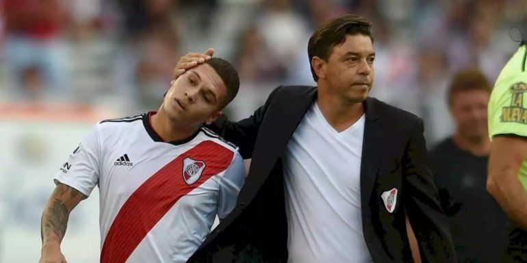 Gallardo con Juanfer.