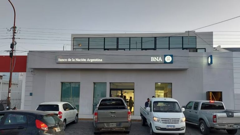 Banco Nación de Caleta Olivia.
