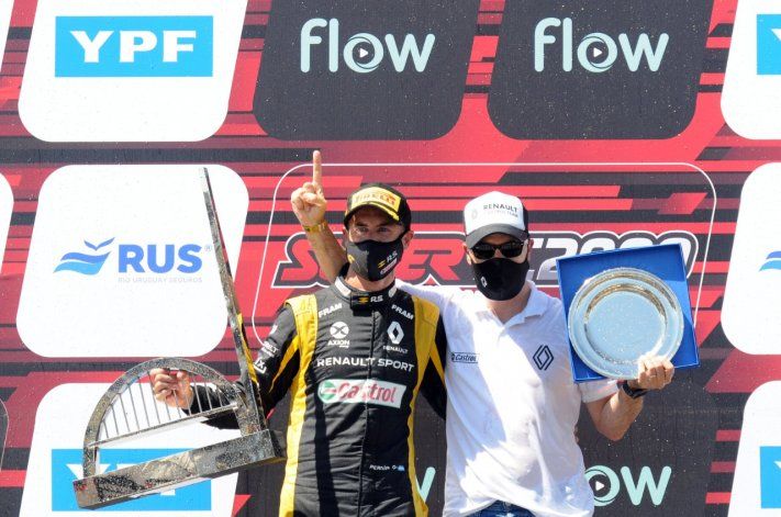 Leonel Pernía destacó el gran funcionamiento que tuvo su Renault Fluence en lo que fue la victoria en la primera fecha del Súper TC2000.