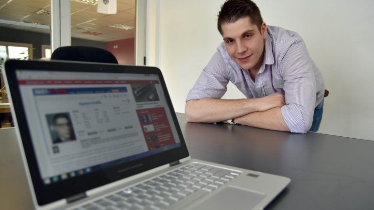 Juan Ignacio Nacho Argüello es el primer neuquino que se presta para alquilar amistad.