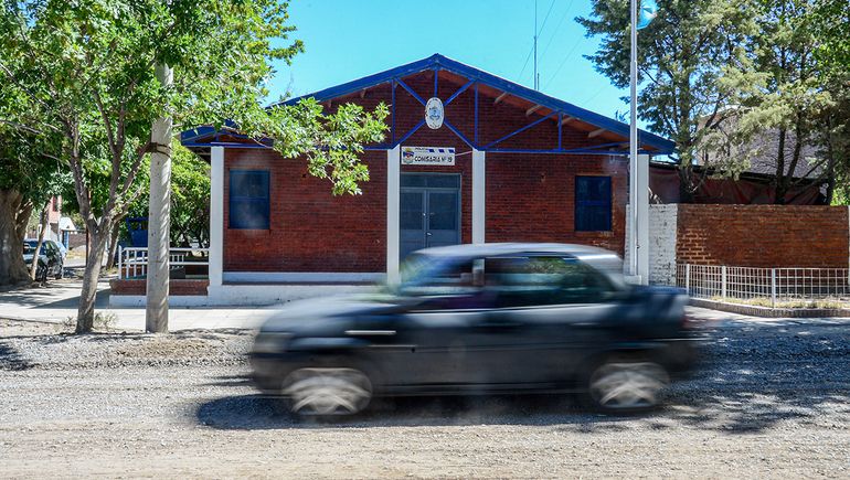 Se han mantenido reuniones con las nuevas autoridades de las comisarias de la ciudad de Neuquén. Se han mantenido reuniones con las nuevas autoridades de las comisarias de la ciudad de Neuquén.