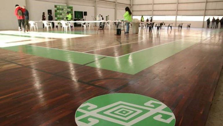 El Complejo Chacras en Zapala ya tiene nuevo piso flotante