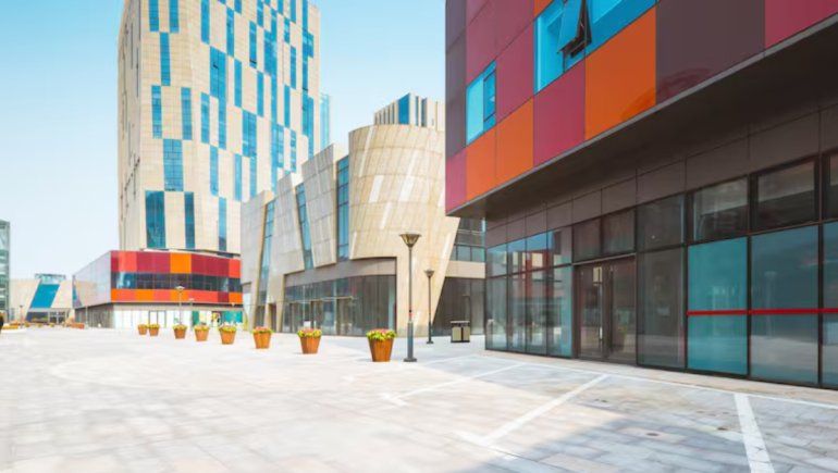 El nuevo shopping de Puerto Varas, en Chile, se llamará Rosa Emilia. El nuevo shopping de Puerto Varas, en Chile, se llamará Rosa Emilia.