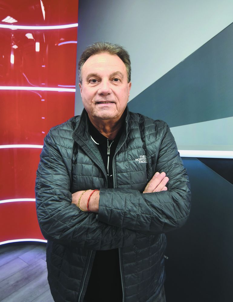 El periodista Carlos Eguía hizo una muy buena elección el 16 de abril del 2023. El periodista Carlos Eguía hizo una muy buena elección el 16 de abril del 2023.