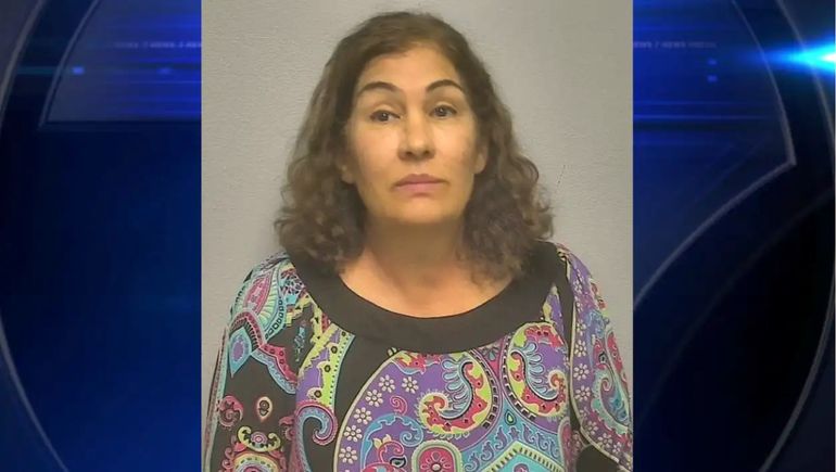 Insólito caso en Estados Unidos: Yamila Laborde intentó robar dos automóviles en menos de cuatro horas.