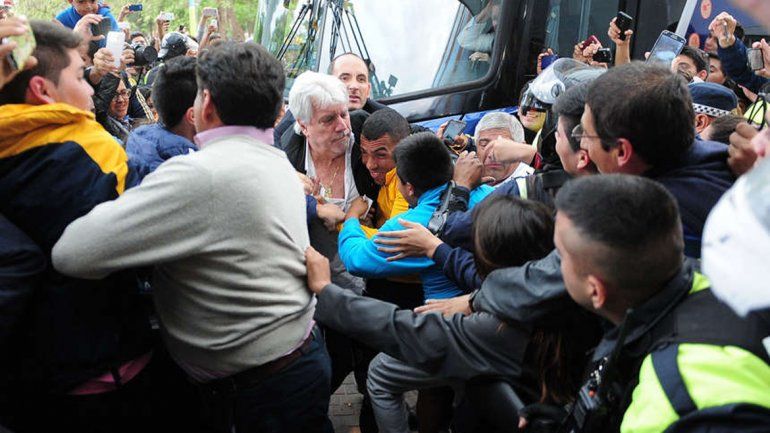 Tevez jugará de 9. Boca lleva mucho sin ganar fuera de casa.