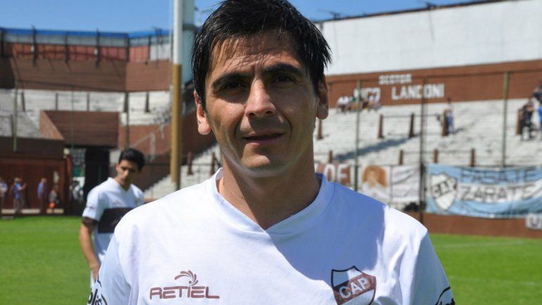 Dante Zúñiga se calzaría la casaca del Rojo para volver al valle.