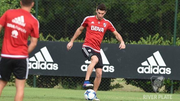 El Pipa se realizó la revisión médica sin el consentimiento del club y River le envió una carta al Leverkusen. Después entrenó con normalidad en Ezeiza.