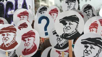 acto por los 11 anos de la desaparicion de julio lopez