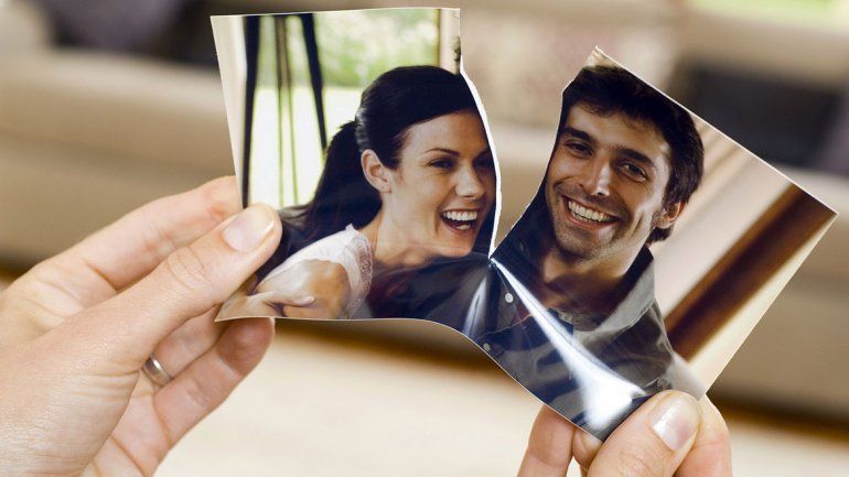 El abogado Diego Gordillo fue suspendido por el Tribunal de Disciplina del Colegio de Abogados de Córdoba. Su app no agiliza ni suplanta el trámite.