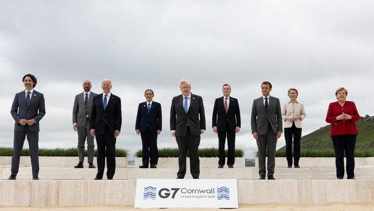 El G7 donará mil millones de vacunas