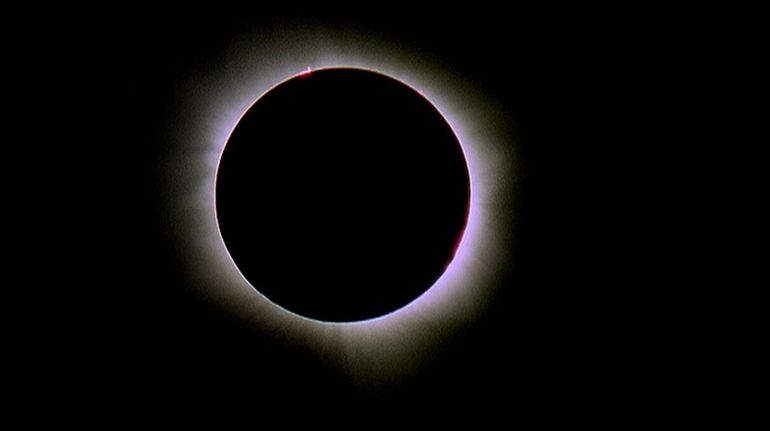 Siete minutos de oscuridad total: el eclipse solar más largo del milenio ya tiene fecha