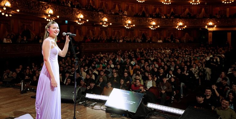 Siempre voy a decir que soy de Neuquén: Olivia Firpo vuelve a casa luego de ser ovacionada en el Colón