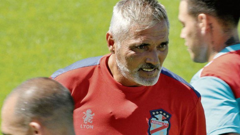 Rondina: Cipolletti lo va  a jugar como una final