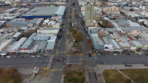 Así se vió desde el aire el piquete que cortó toda la Avenida Argentina