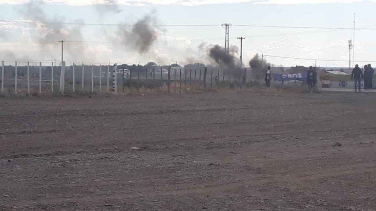 Trabajadores del EPAS cortan Ruta 22 en Arroyito