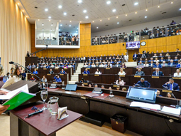 Rolando Figueroa sigue teniendo mayoría en la Cámara, sumando a Comunidad y legisladores aliados.. Rolando Figueroa sigue teniendo mayoría en la Cámara, sumando a Comunidad y legisladores aliados..