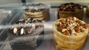 El precio de las famosas cookies de Damián Betular: cuánto cuestan las 6 variedades de su pastelería El precio de las famosas cookies de Damián Betular: cuánto cuestan las 6 variedades de su pastelería