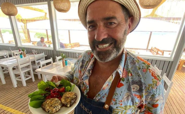 Los exclusivos restaurantes de Mariano Iúdica demandan toda su atención y lo mantienen alejado de la televisión. Los exclusivos restaurantes de Mariano Iúdica demandan toda su atención y lo mantienen alejado de la televisión.