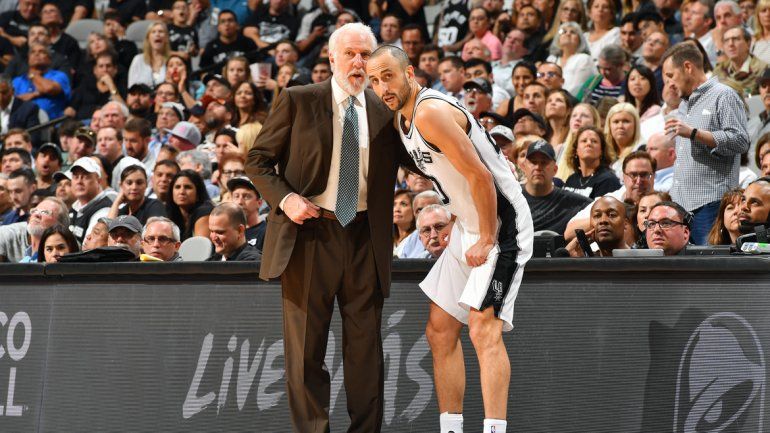 Manu Ginóbili siempre es fuente de consulta de Popovich.