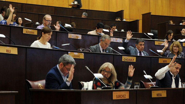 Aprueban u$s 200 millones de deuda para hacer obras