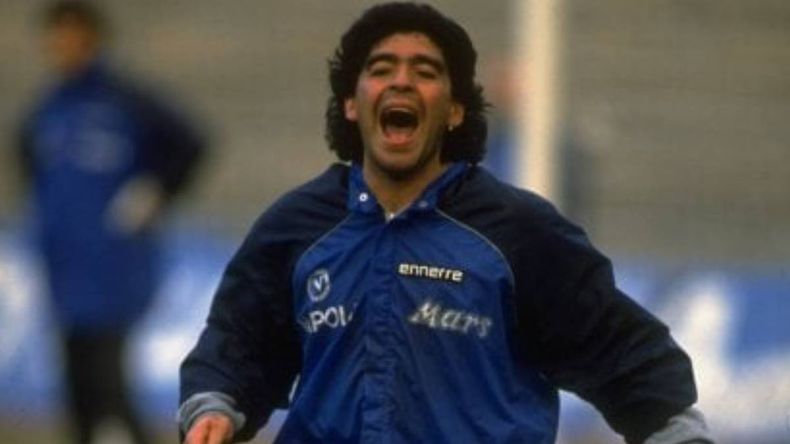 A 35 años de la entrada en calor más famosa de Diego Maradona: en qué partido fue