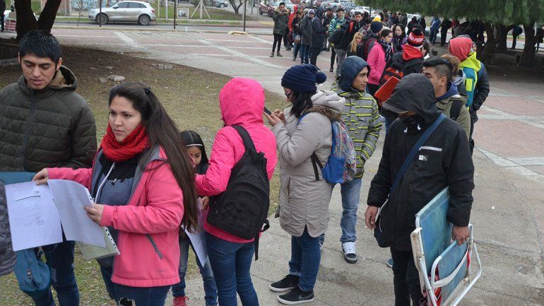 Los empleos atractivos que tienen miles de postulantes