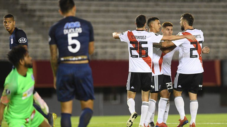 River le ganó 3 a 0 a Alianza Lima y la clasificación está cerca