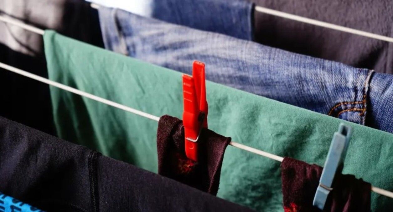 El sencillo truco de las abuelas para secar la ropa en tiempo récord durante el invierno