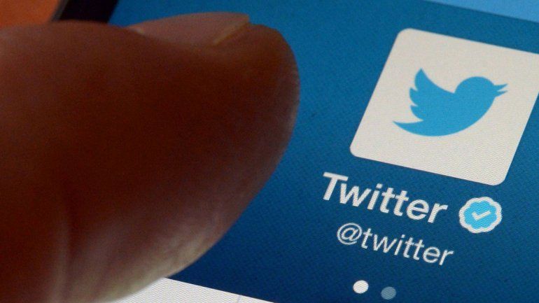 Twitter evalúa editar tuits pero solo segundos después de publicados