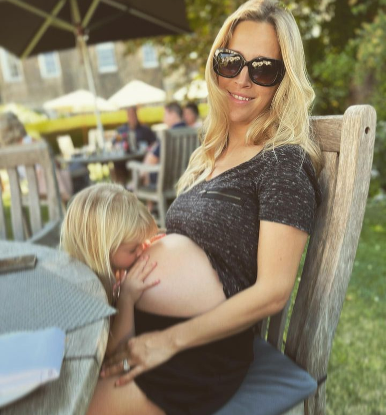 Luisana Lopilato posteó una tierna imagen junto a Vida.