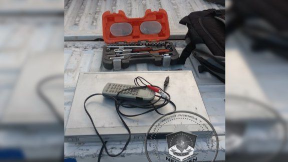 Lo atraparon tras robar en una casa del barrio Huiliches