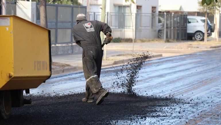 Dejó la firma en el hormigón y le sirvió para ser indemnizado