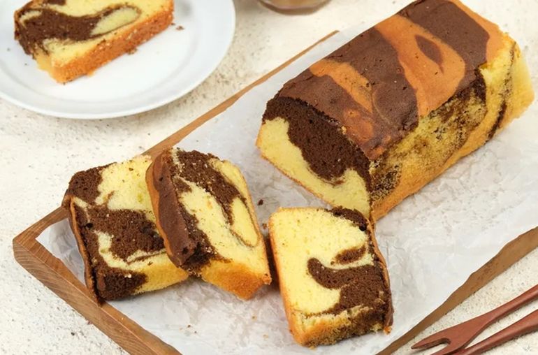 Budín de naranja marmolado