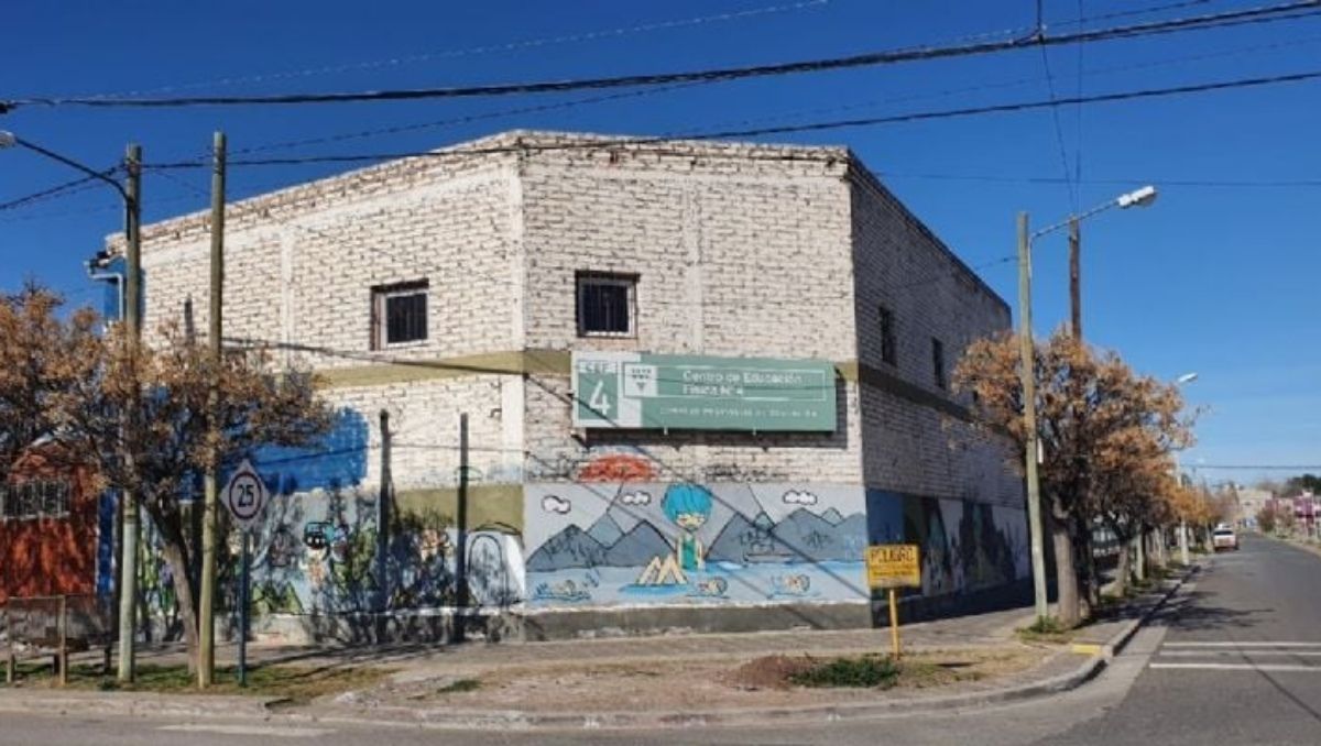 Suspenden las actividades en el CEF N°4 por el regreso de un director denunciado por maltrato