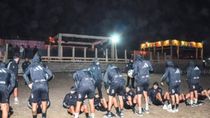 a la madrugada en la playa y al costado de un boliche: la exigente pretemporada de deportivo riestra a la madrugada en la playa y al costado de un boliche: la exigente pretemporada de deportivo riestra