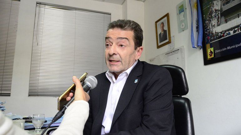 Pechi echó al jefe de Comercio por una traición política