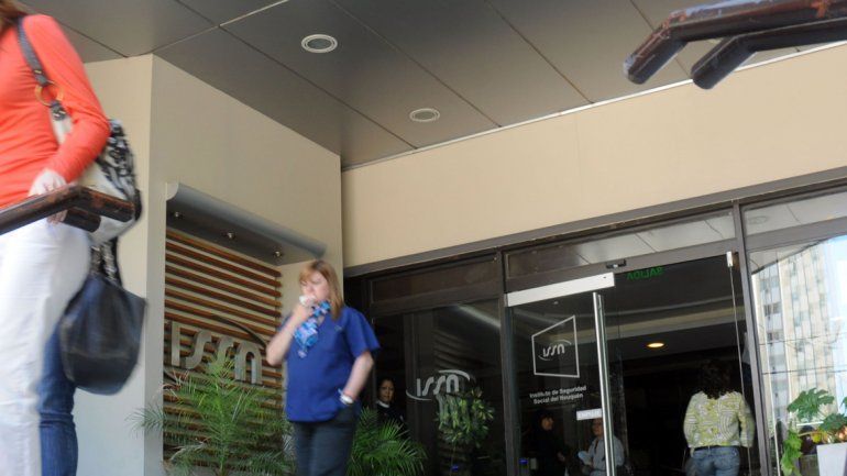 Desde el Colegio Médico piden que se regularice cuanto antes la deuda.