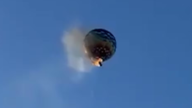 El globo aerostático se incendió en pleno vuelo en Brasil