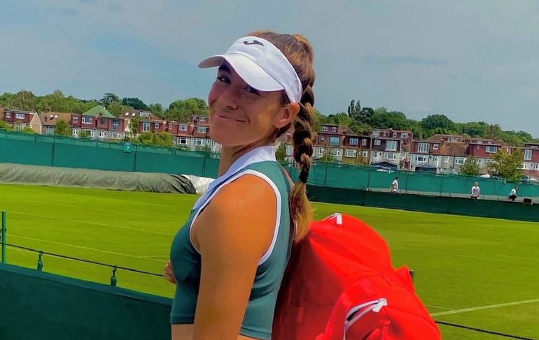 Quién es Solana Sierra, la argentina que entró como lucky looser y ganó su primer partido en Wimbledon