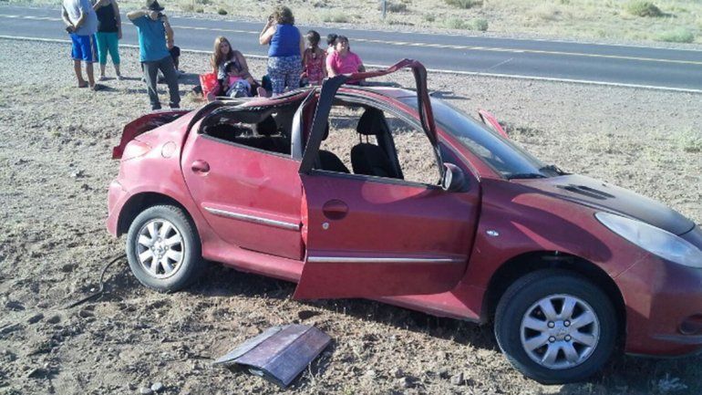 Cinco heridos en un accidente en la Ruta 22