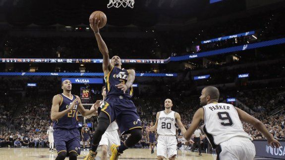 utah freno la racha de los spurs de manu y laprovittola